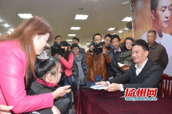 大学生毕业证书